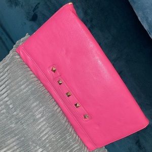 I’m So Betsy Clutch